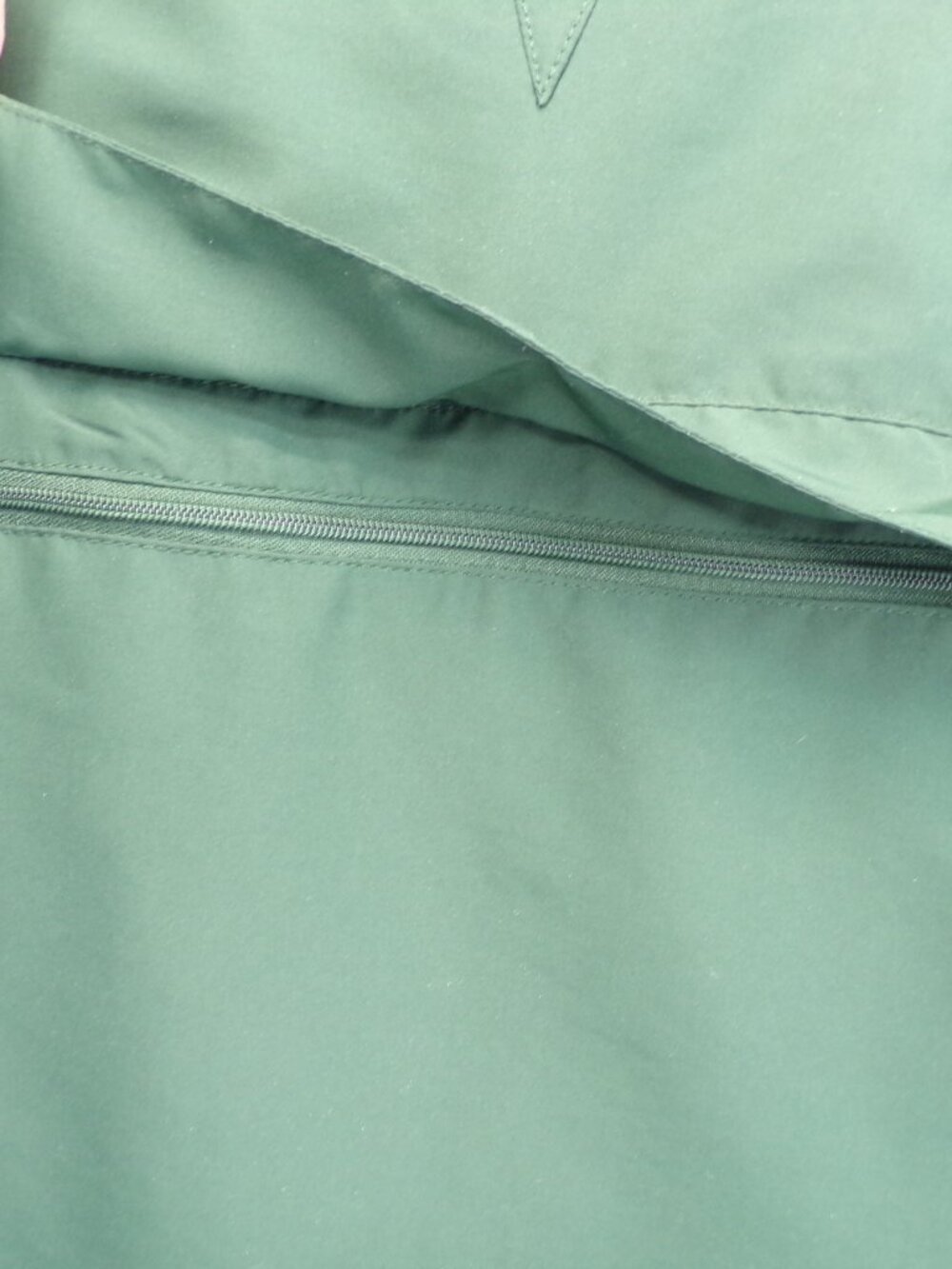 ScotteVest Women’s L Vest Green TEC Travel Utility Pockets Full Zip Lightweight - Picture 10 of 12